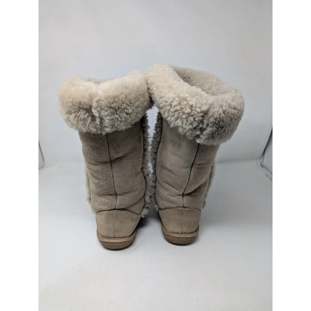 BORN Sheepskin Shearling Boots Women's Size 7 Suede Shilo W01295 Sheepskin VTG‎